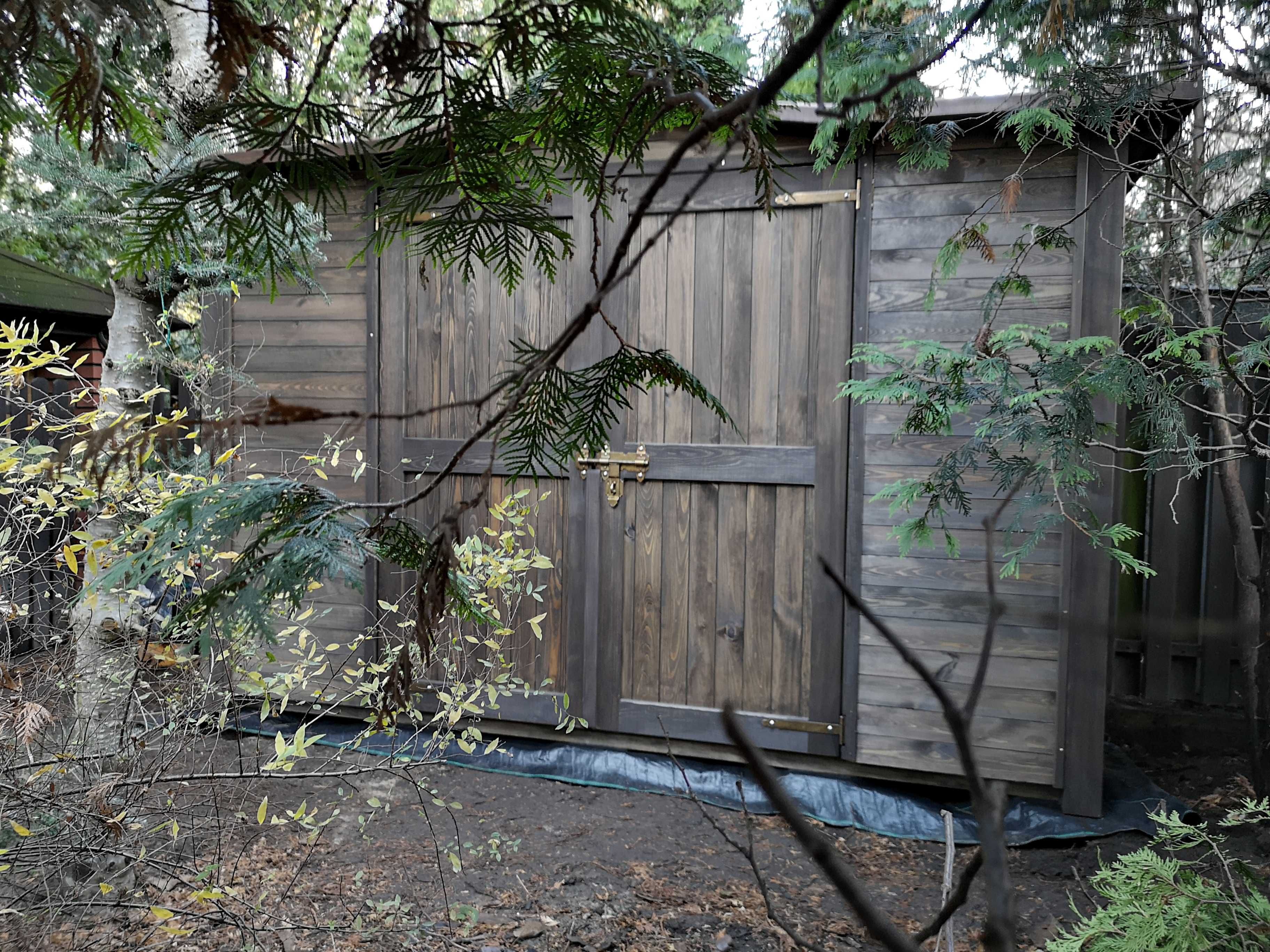 Domek narzędziowy 3,14 x 1,1m z dachem falowym (podwójne drzwi)