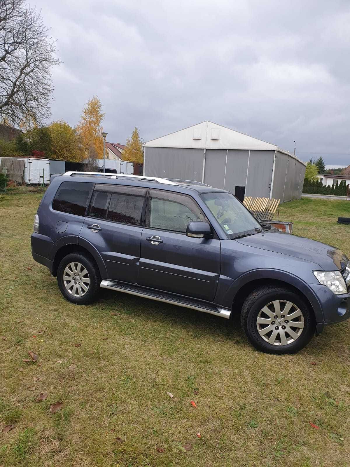 Sprzedam Pajero IV 3,2DID manual 2007