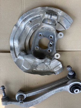 Prawa Przednia Zwrotnica PRAWY PRZÓD Oryg BMW M2 F87 M3 F80 F82 M4