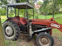 Massey Ferguson 35 z turem