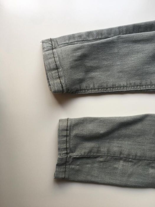 Calças de ganga verde tropa