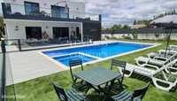 Luxuosa moradia V6 com piscina, para venda em Almancil, Algarve