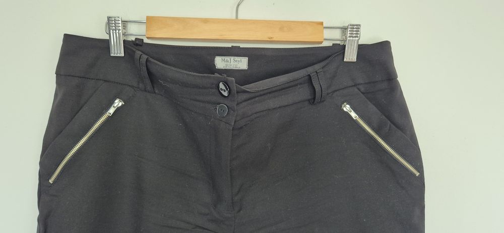 Czarne spodnie cygaretki damskie 44 M&J Styl
