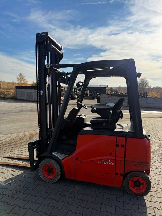 wózek widłowy elektryczny LINDE E16PH przesuw pozycjoner wideł 2011rok