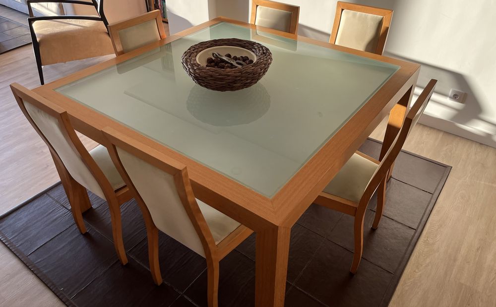 Mesa 140x140x78cm sala de jantar com tampo de vidro