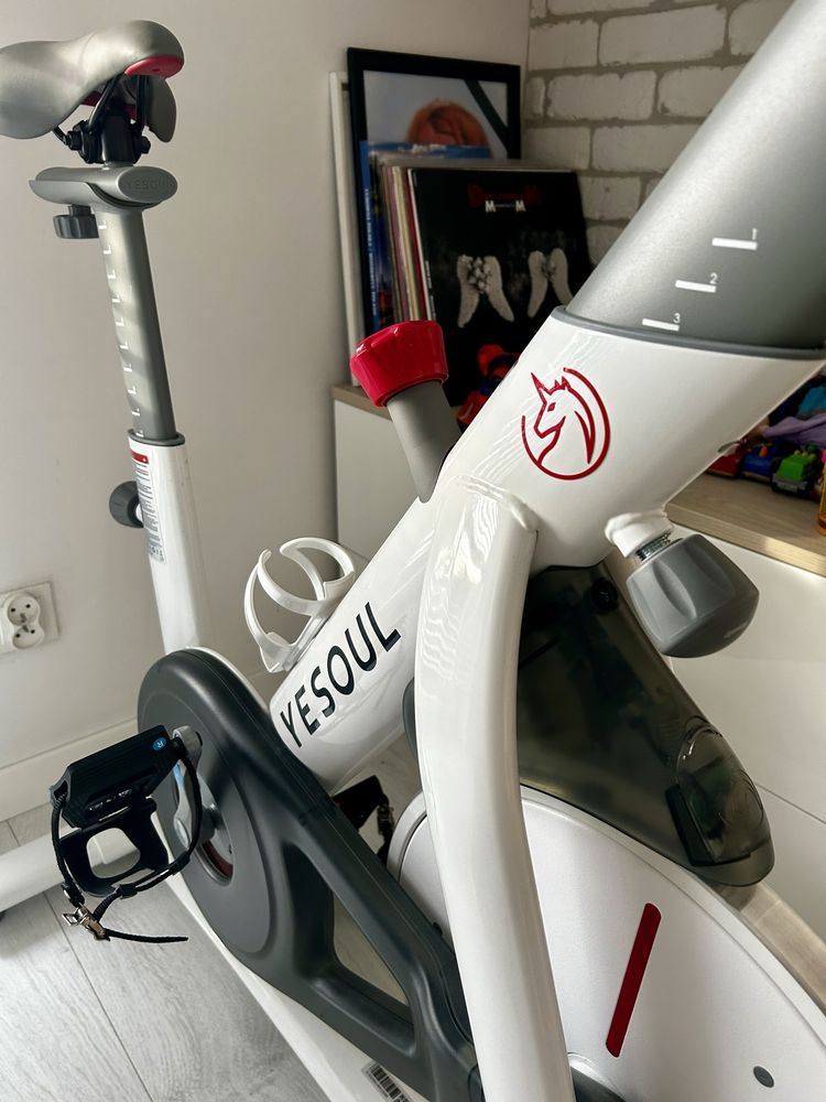 Yesoul biały S3 rower spinningowy