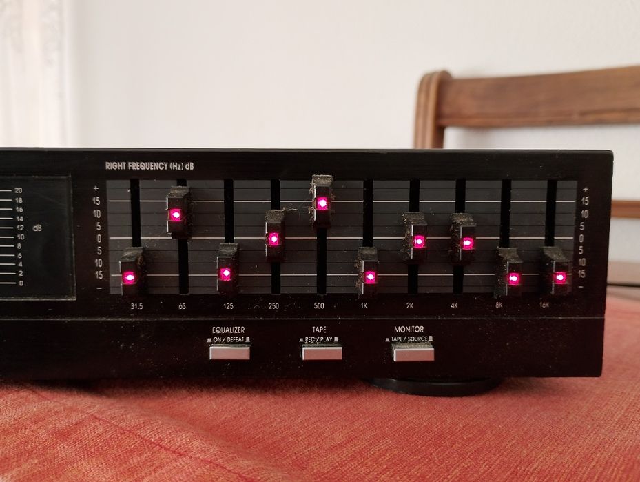 ADC SS-110 Sound Shaper Stereo Frequency Equalizer