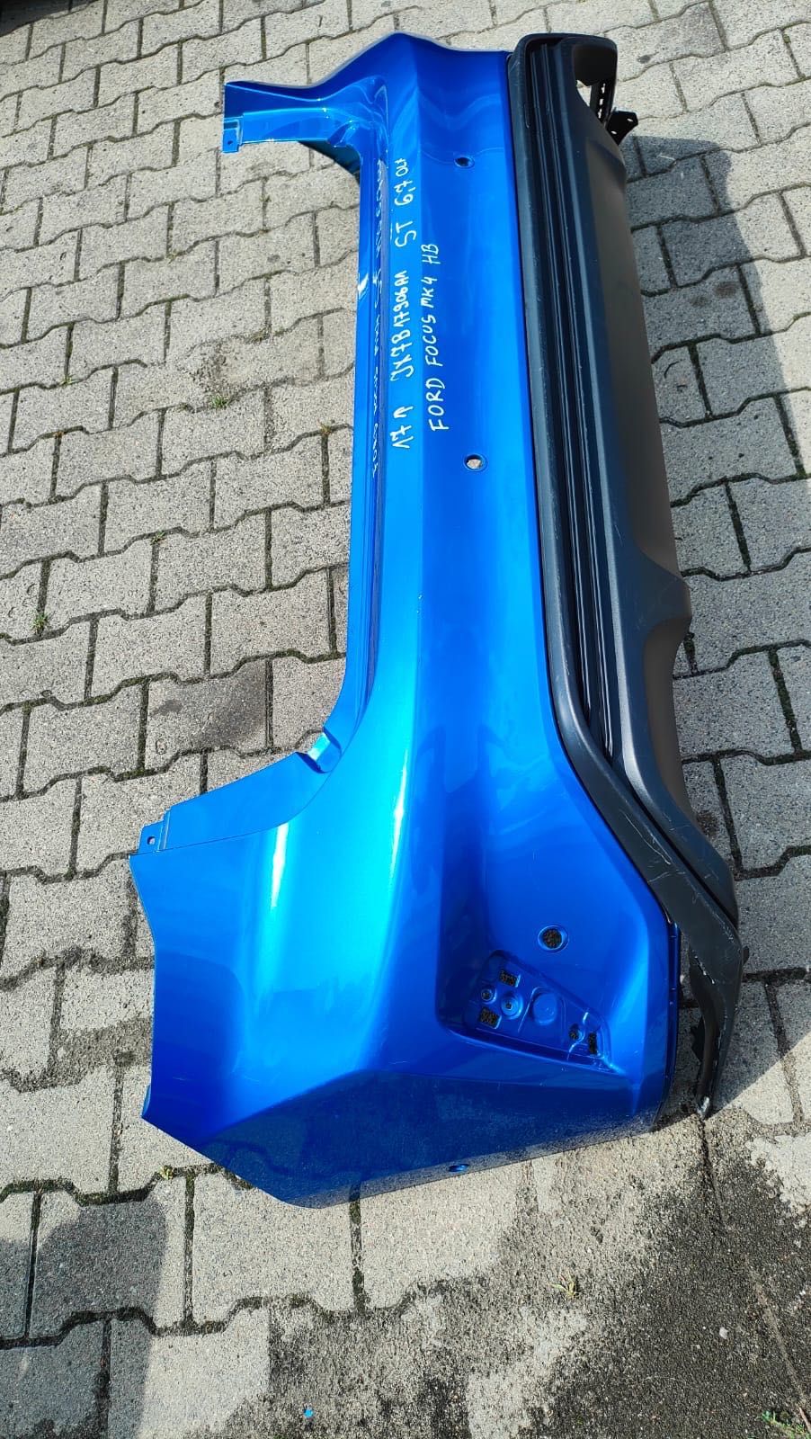 Zderzak tylni Ford Focus MK4 HB ST po 2017