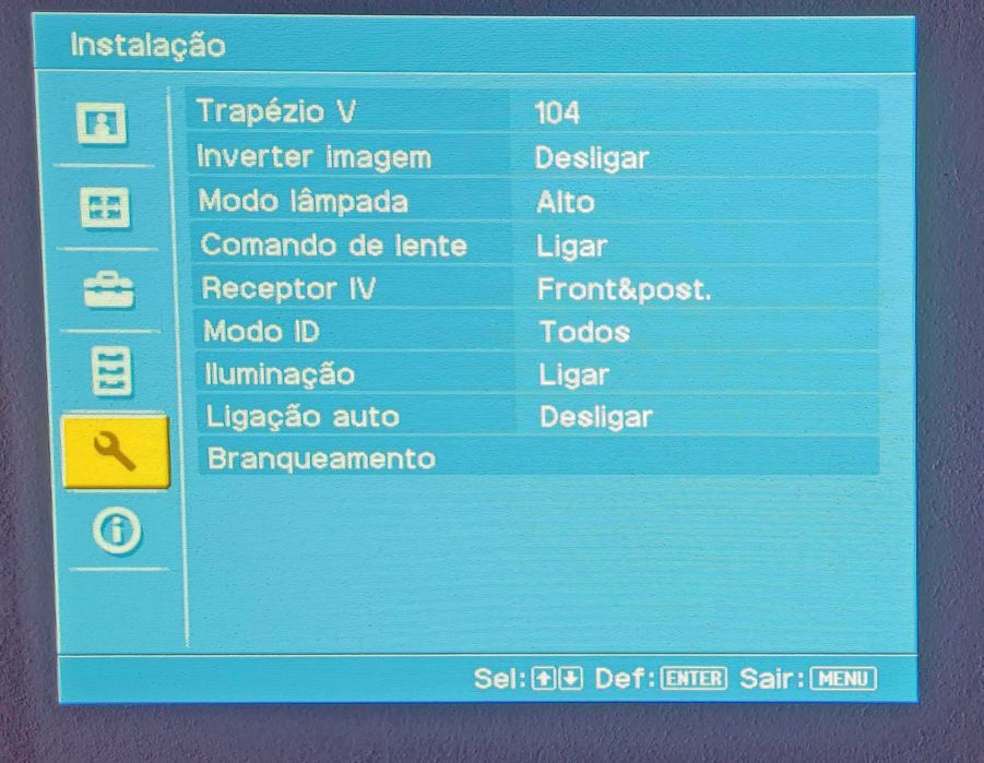 Projector Sony VPL-X40