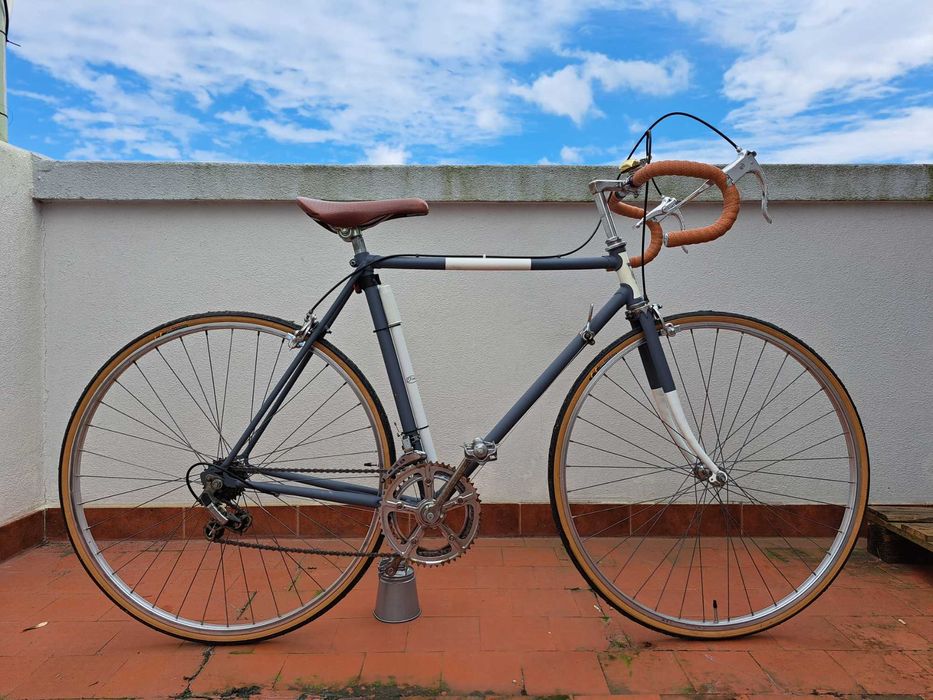 Bicicleta Orbita Clássica Restaurada