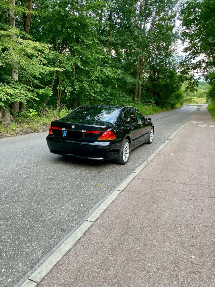 Sprzedam BMW 7 E65