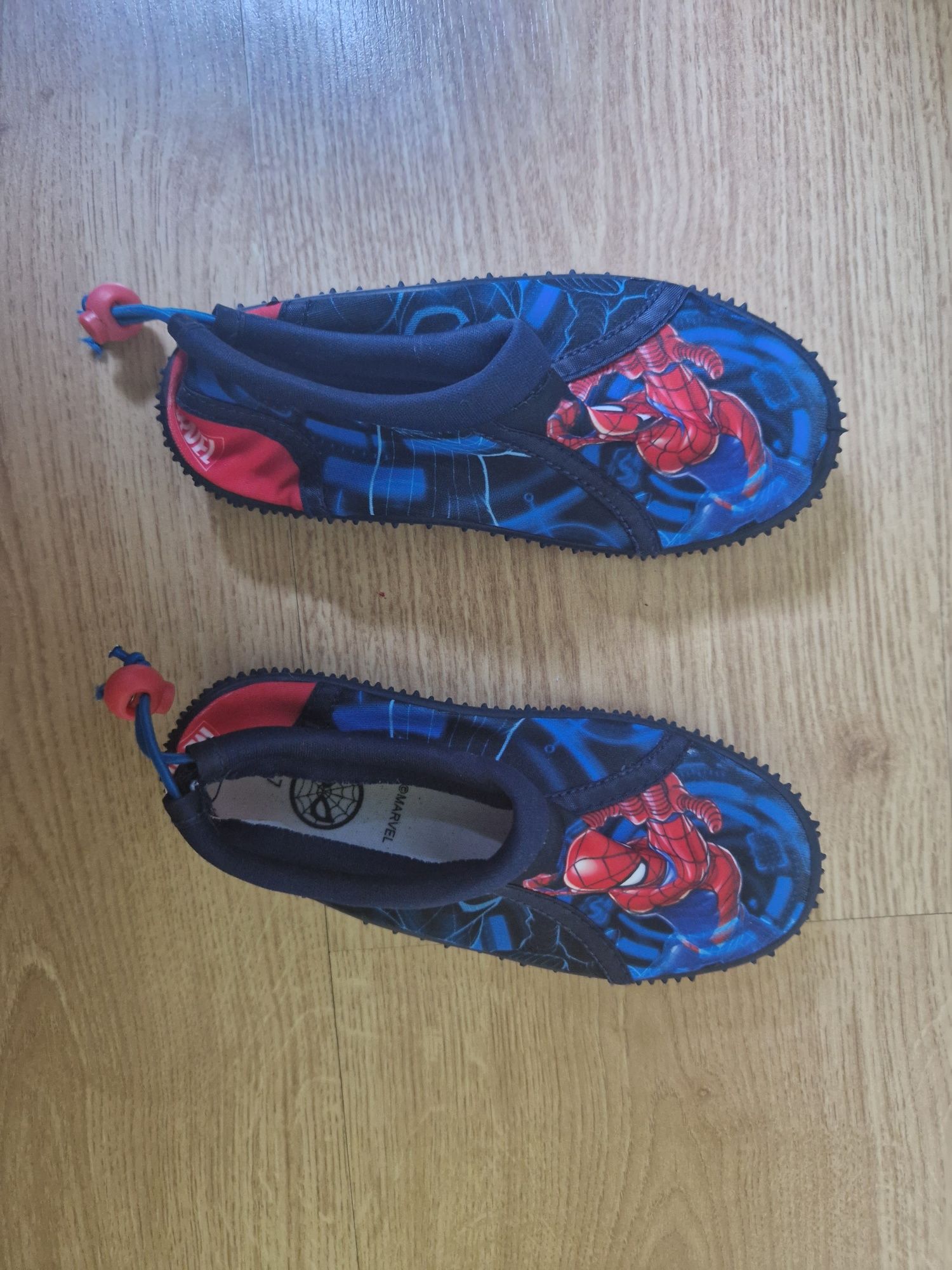 Buty do wody spiderman 27