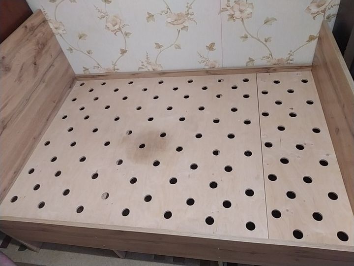 Ліжко для дитини з матрацом