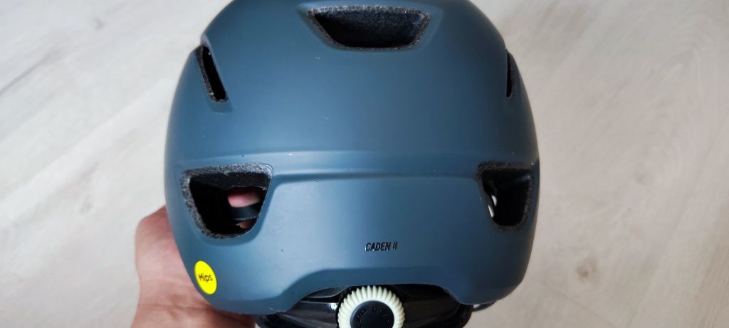 Kask rowerowy Giro Caden II Mips rozmiar "L"
