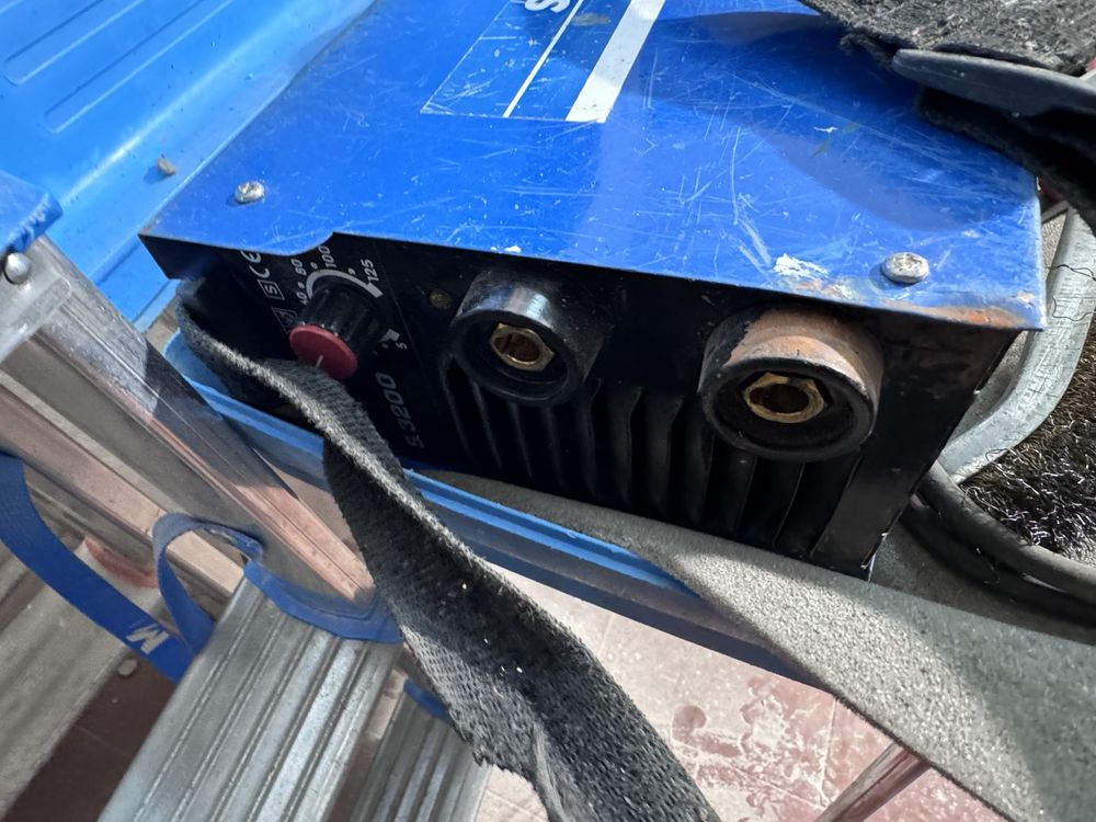 Máquina de soldar com mala