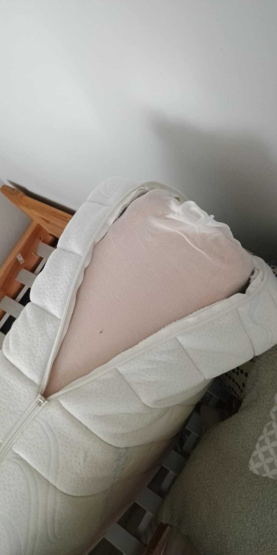 Materac Hilding 90x200 medicott, sprężynowy, ok. 18-20 cm grubości