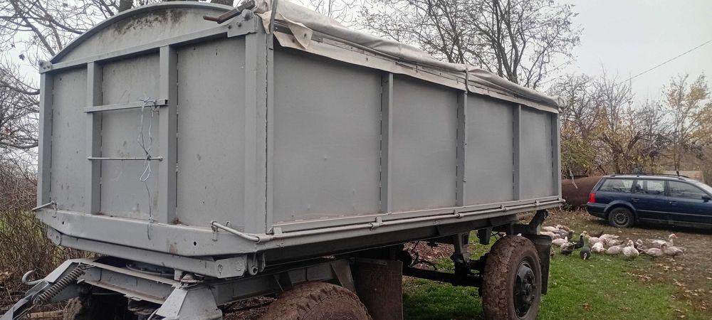 Продам Зіл 130 з прицепом