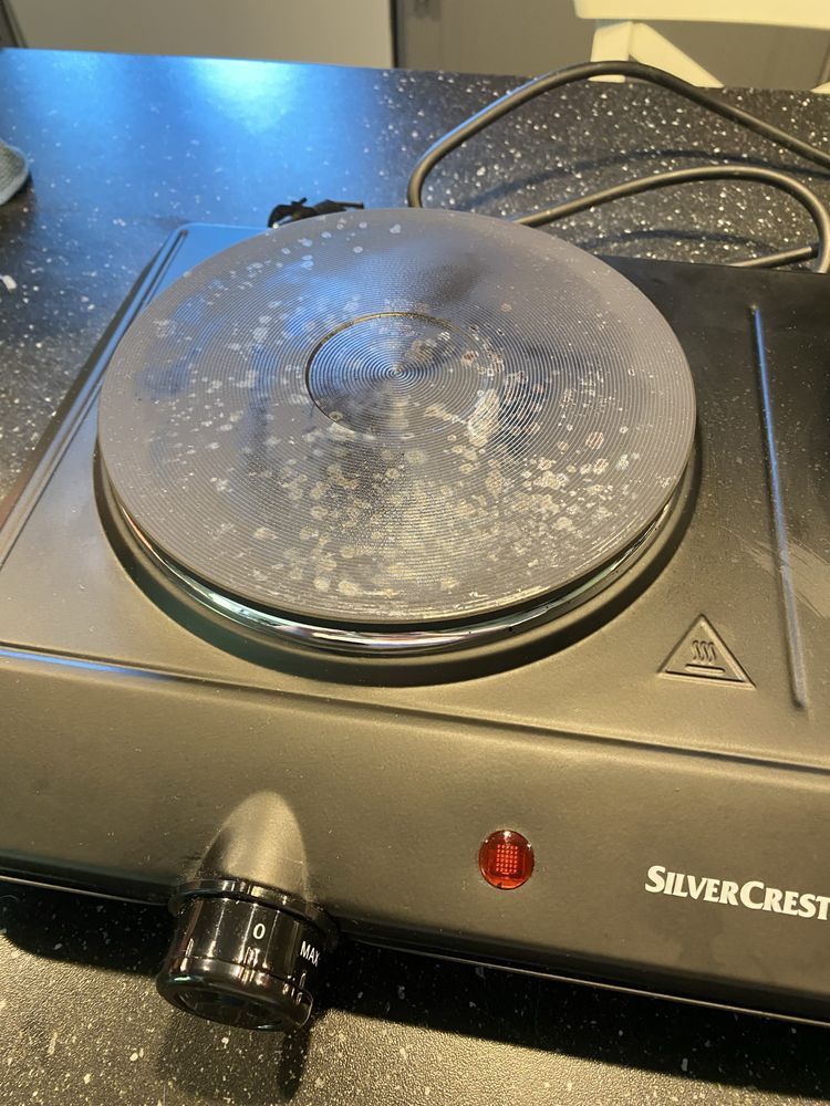 Dwupalnikowa kuchenka elektryczna 2500W