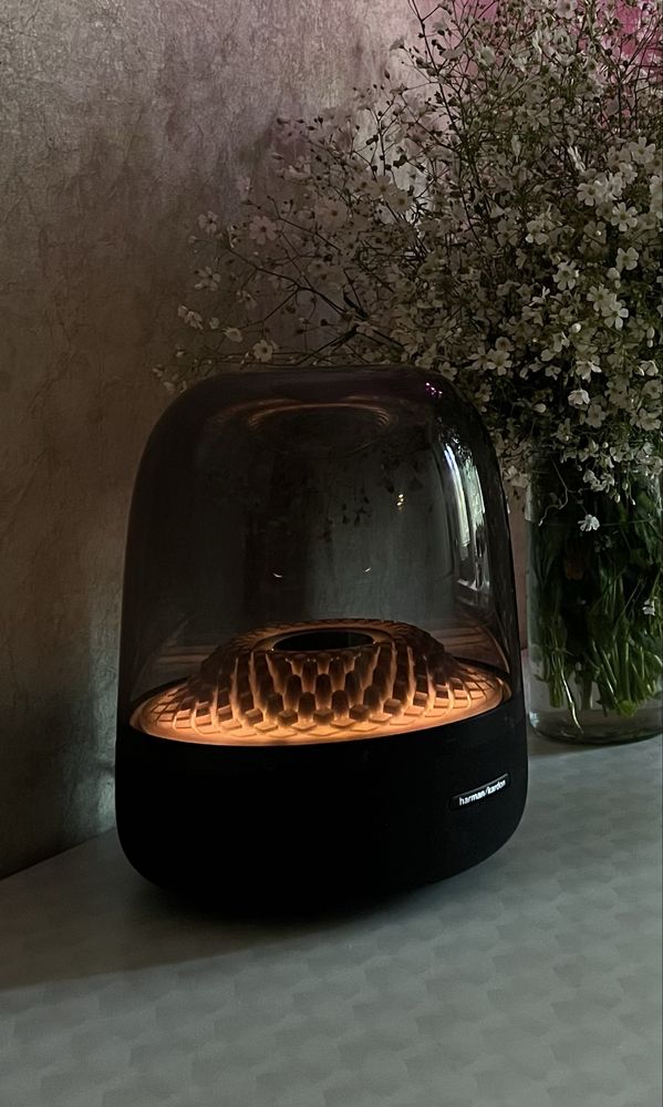 Harman/kardon aura 4
