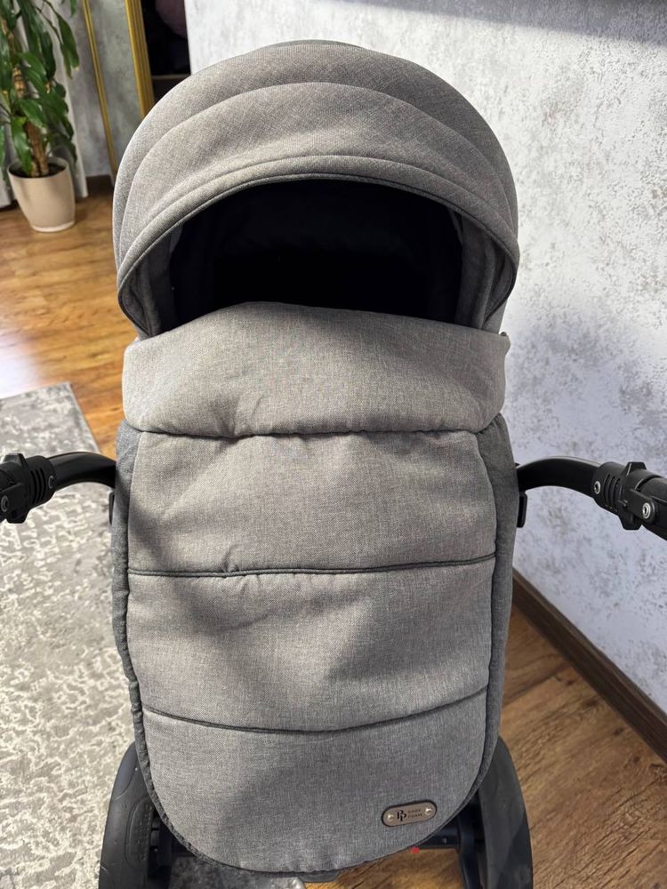 Продам коляску Baby Pram 2-В 1