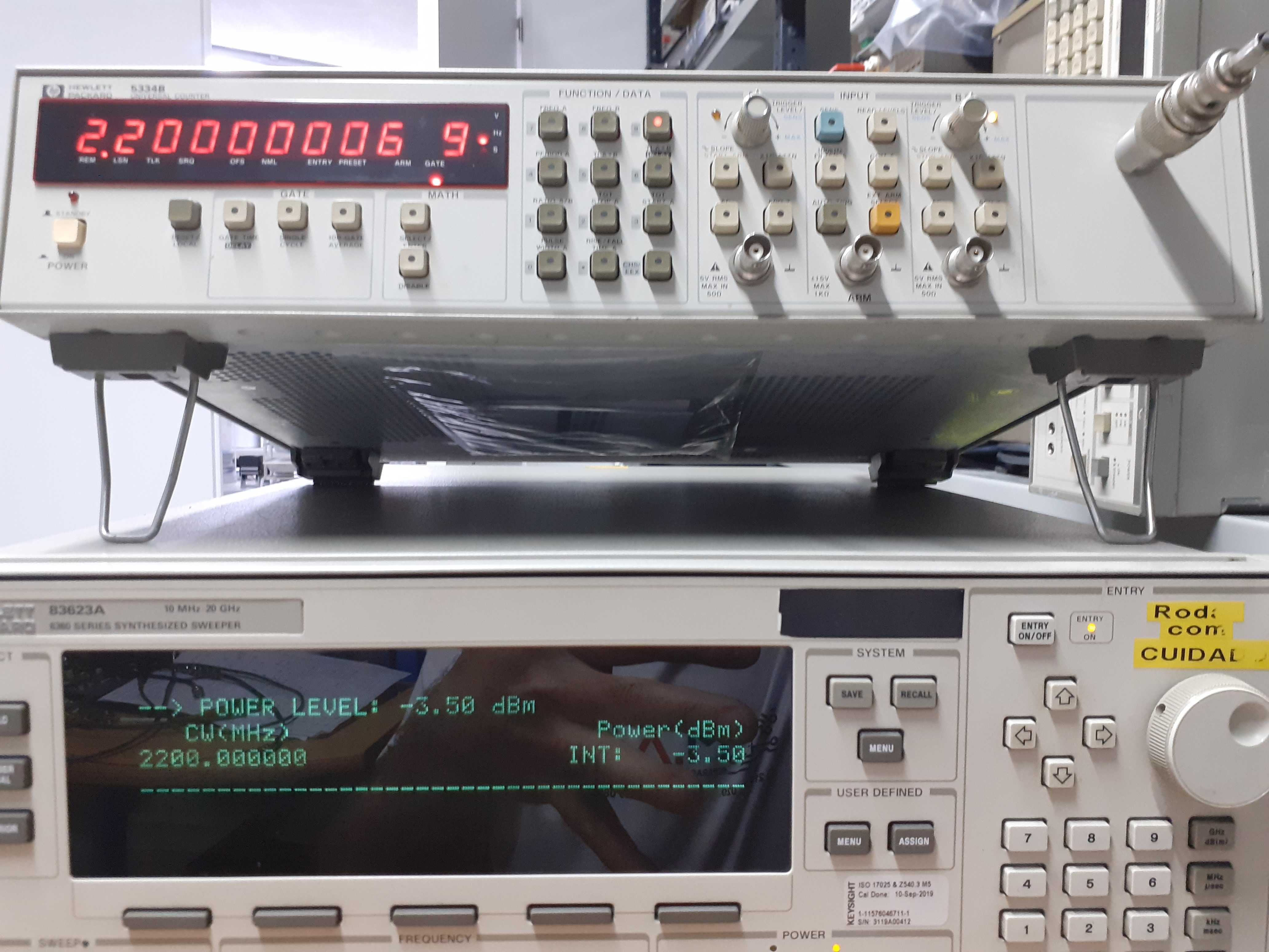 HP 5334B Frequencímetro
