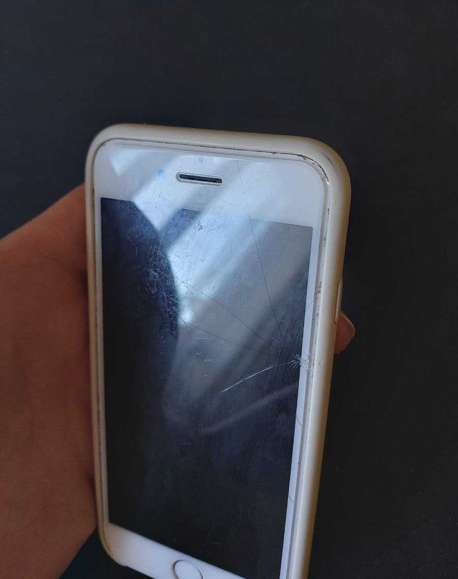Смартфон телефон iPhone 7 256GB red MPRP2LL/A неверлок власний. Ідеал.