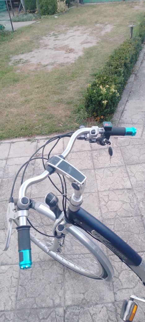 Продам голландський електровелосипед