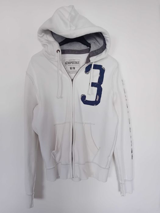 Gap, Levi's, Adidas, Puma, Tommy H, Aeropostale, etc