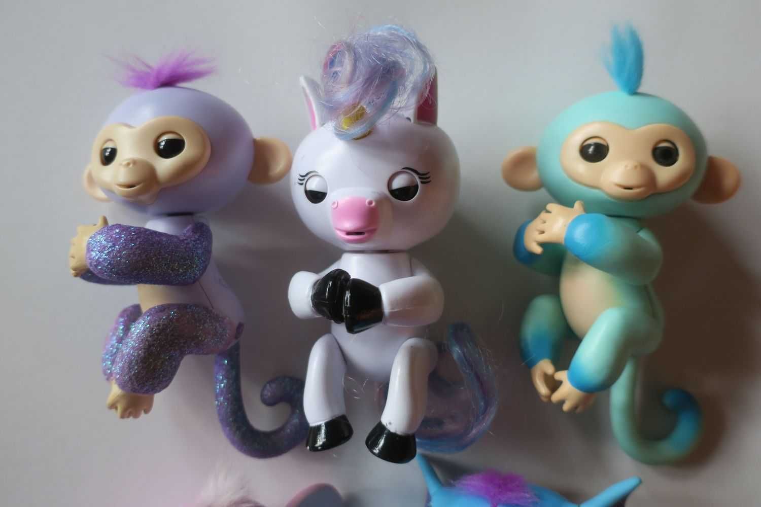 Fingerlings interaktywna małpka jednorożec słoń smok Wowwee