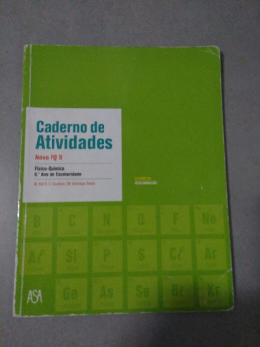 Livro escolar de Fisico-Química - 9°ano