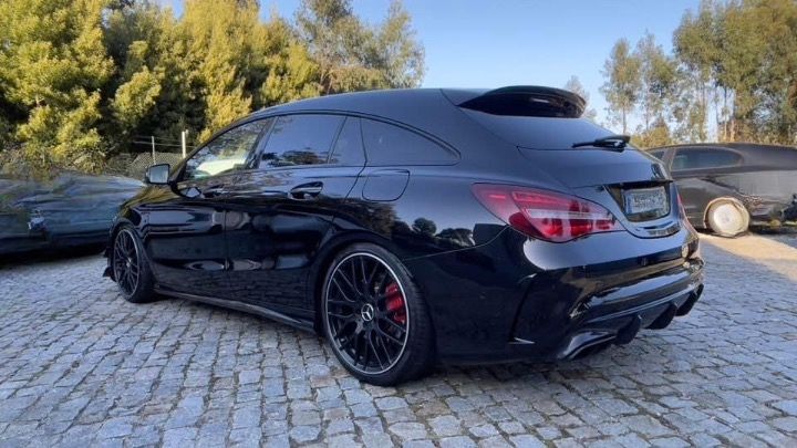 Mercedes CLA 45 shooting break
