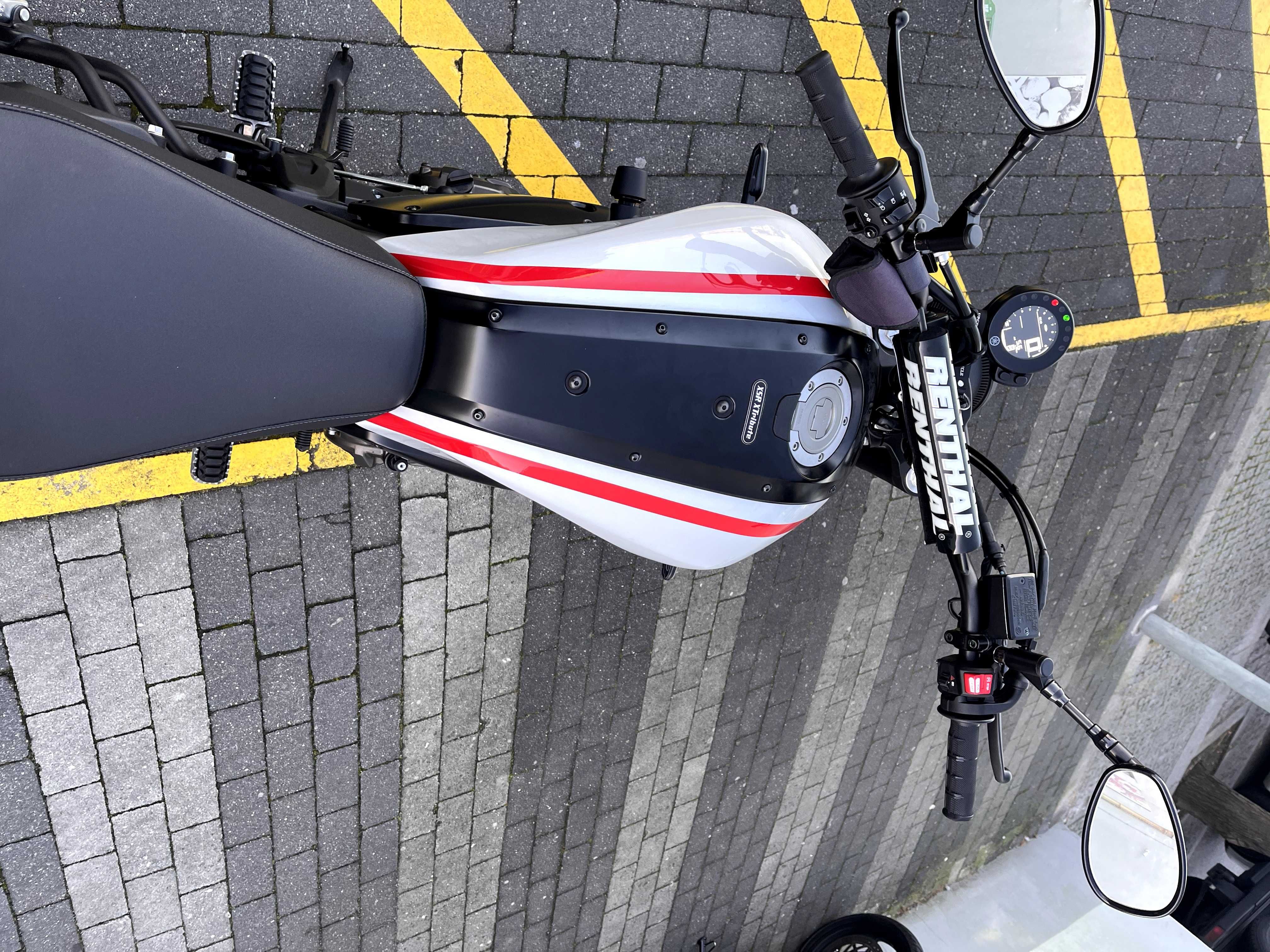 Xsr700 xtribute como nova