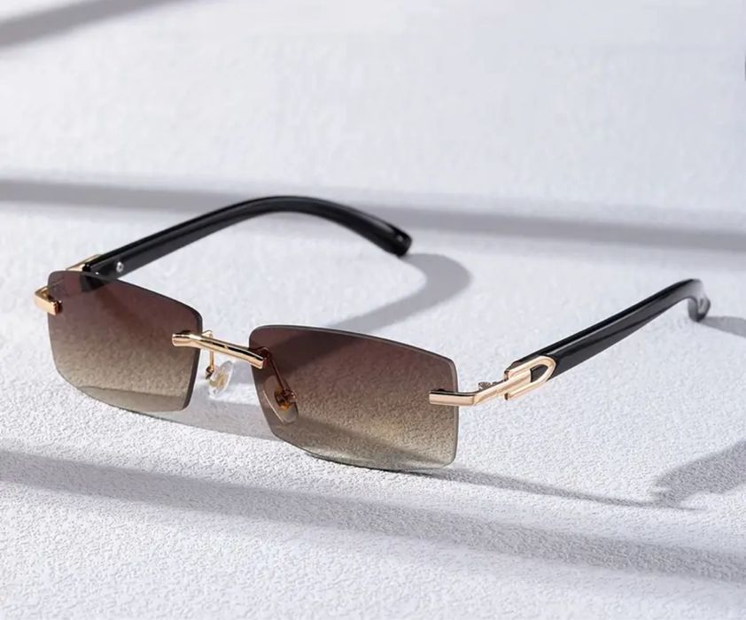 Продам солнцезащитные очки