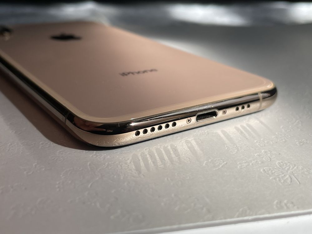 Iphone xs 64g gold