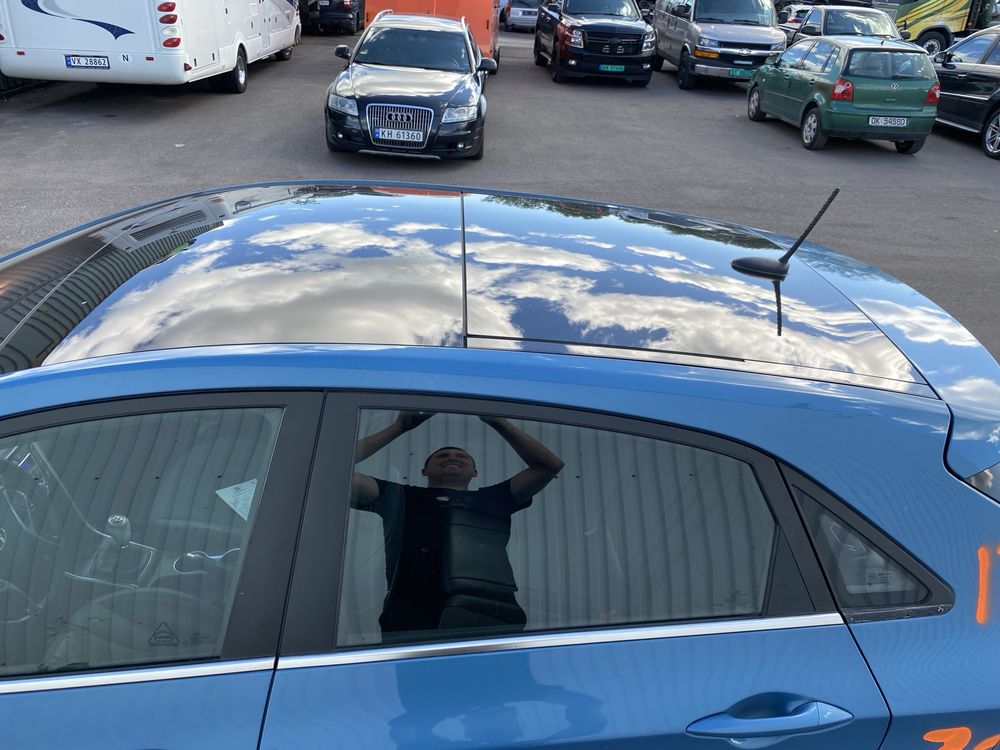 Розборка, Двері Hyundai i30 1.6 CRDi 2012 рік колір T2U