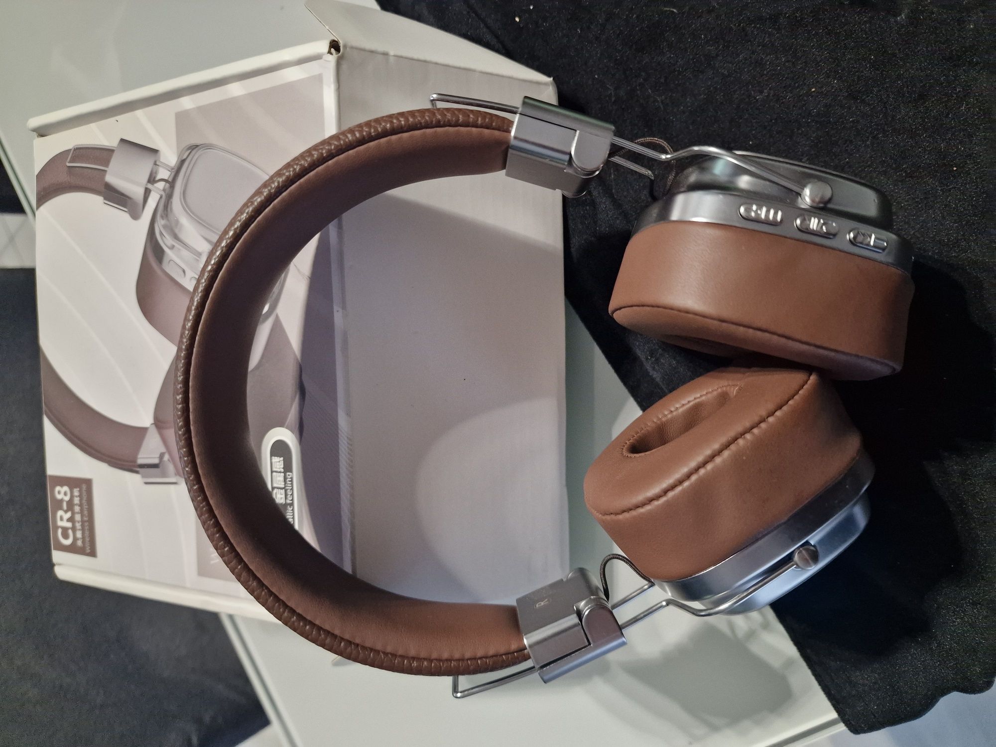Słuchawki bluetooth CR 8 usb C retro nowe
