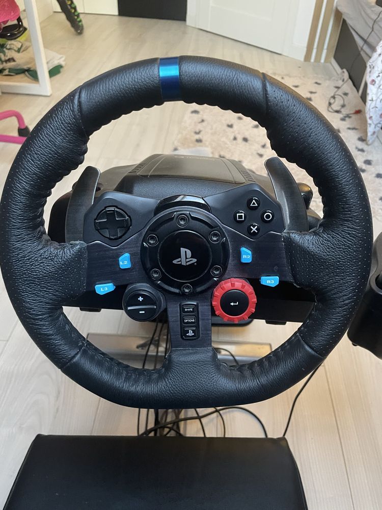 Kierownica na konsole logitech G29 oraz playseat