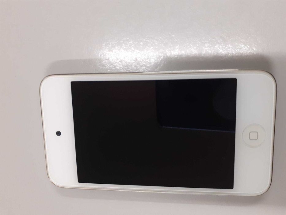 Vendo Apple iPod Touch 8 Gigas, 4.ª geração, como novo internet Wi-Fi
