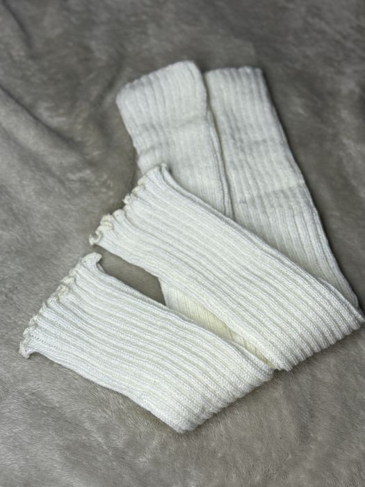 Белоснедные вязаные теплые гетры