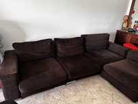 Sofá chaise longue castanho