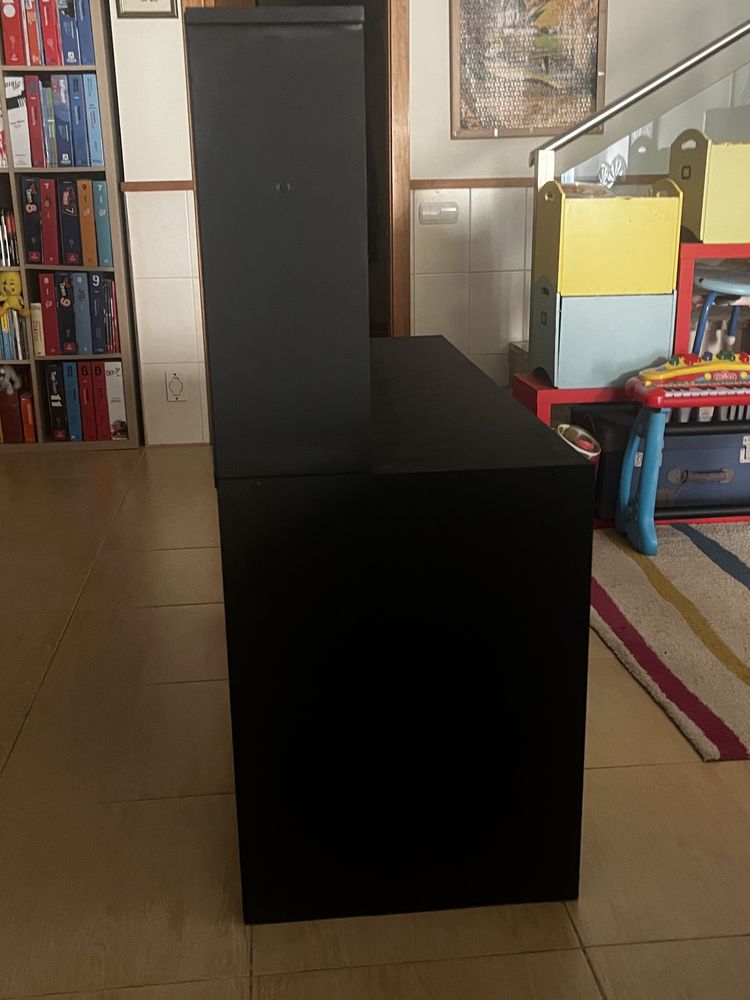 Secretária Preta Mate
