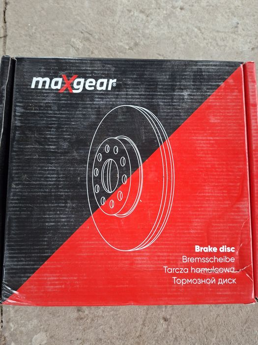 Продам передні гальмівні диски на гольф 5