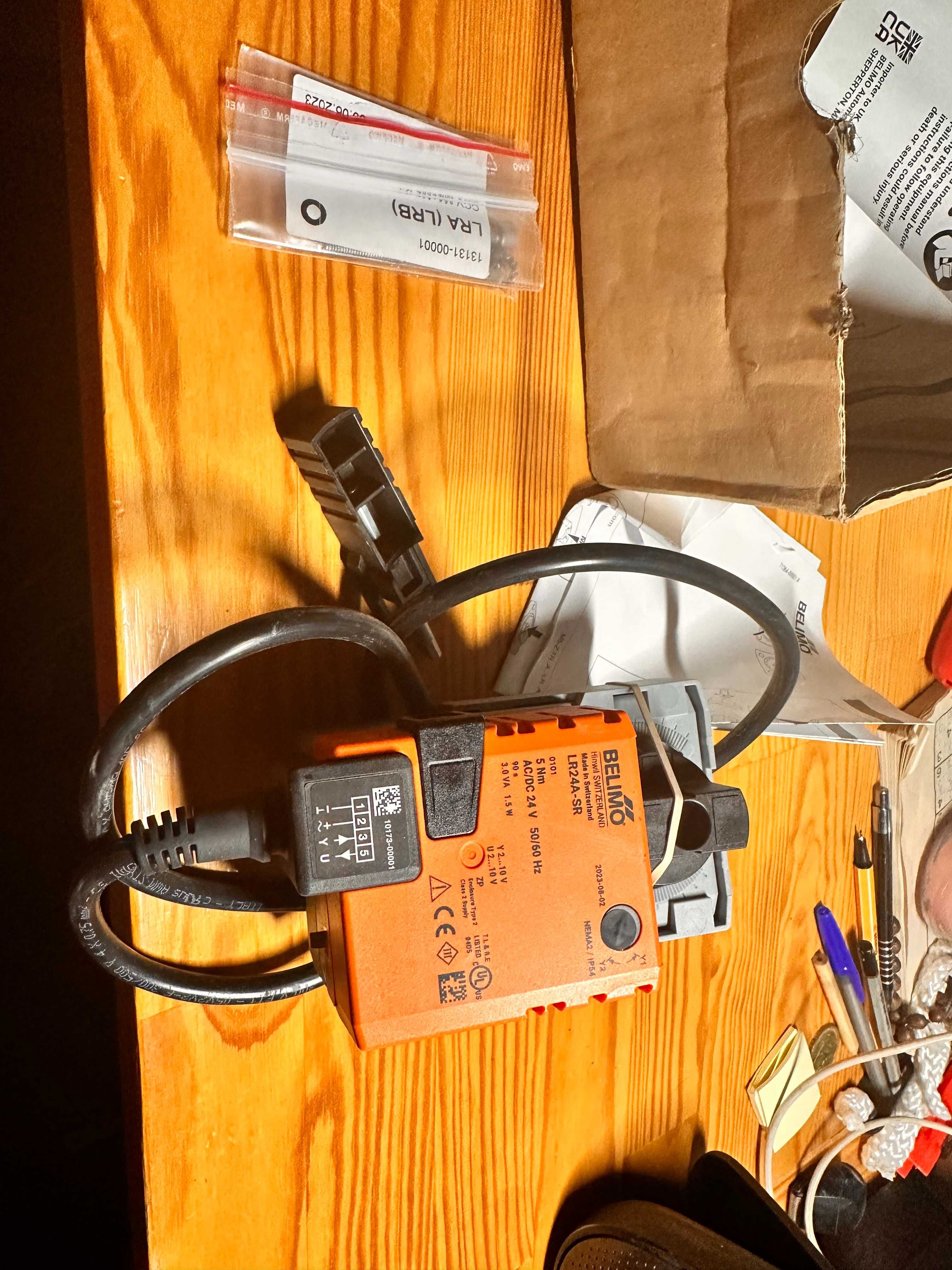 Siłownik LR24A-SR BELIMO 24V AC/DC, 5 Nm, analogowy 0-10V (Tekatech)