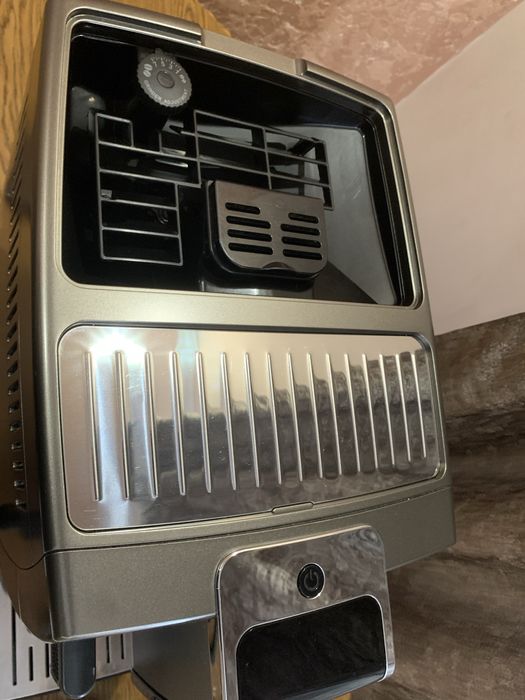 Кавомашина DeLonghi Dinamica Plus ECAM 370.95 T