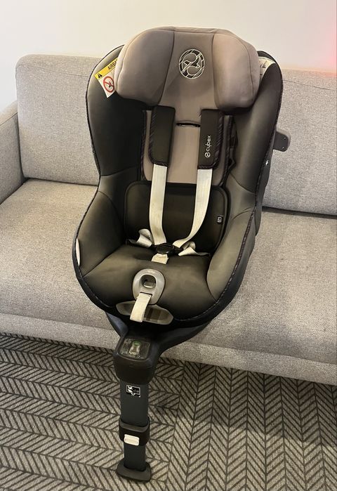 Fotelik samoxhodowy CYBEX Sirona S i-Size, 18 kg