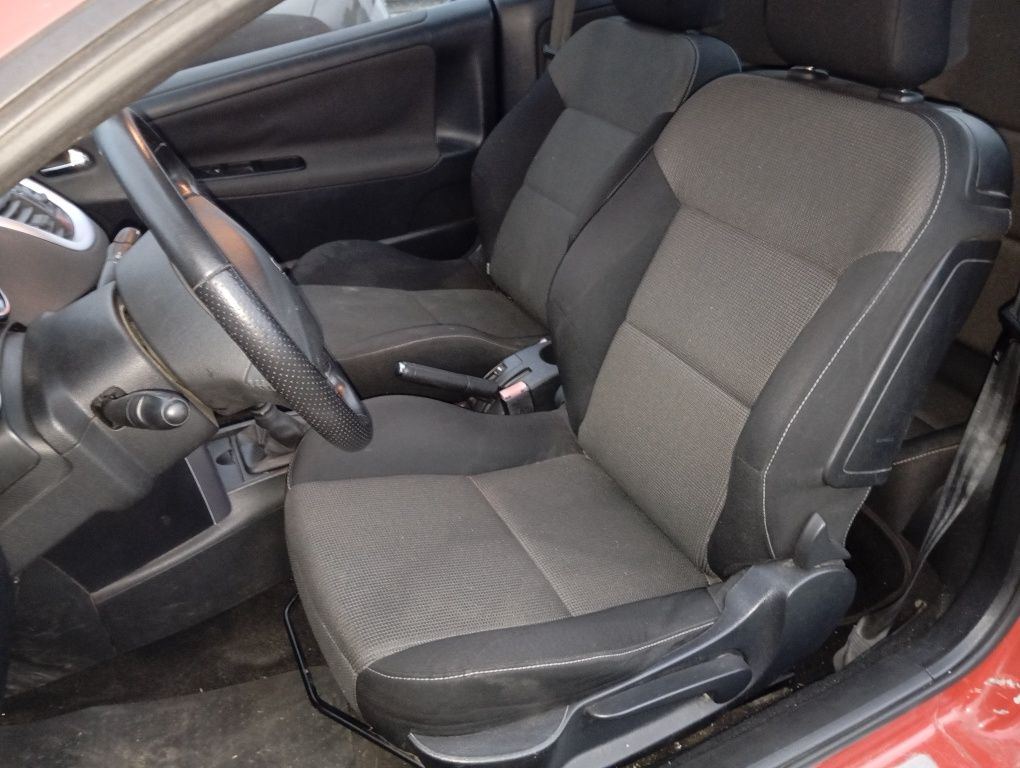 USZKODZONY Peugeot 207 CC  1.6.THP