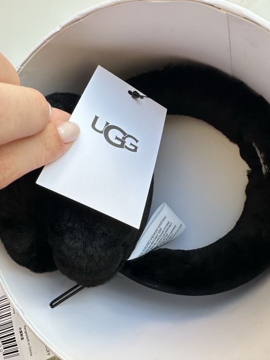Вовняні навушники UGG чорні