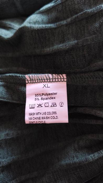 Sukienka z długim rękawem