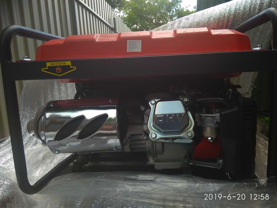 Инвертор KRAFTWELE 4800wat генератор бензиновый газовый з акамулятом