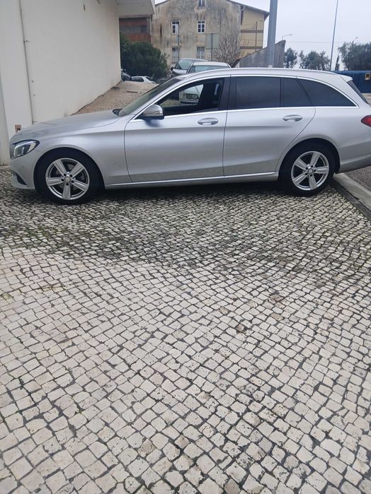 Mercedes-Benz C220 Bluetec